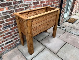 Charles Taylor Trading Somerford Deep Root Planter Large in Brown
