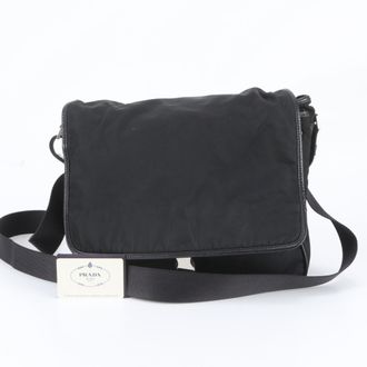 Prada Black Leather Nylon Shoulder Bag (Pre-Owned)