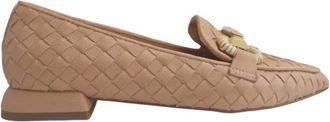 Pedro Ant&oacute;n Womens Vitelino Leather Loafers In Tan