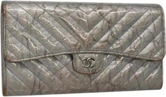 Chanel Pre-owned Wallets, female, Gray, Size: ONE SIZE Pre-owned Leather Wallet