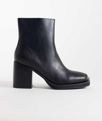 Asos Stivaletti Chelsea neri con tacco e punta quadrata-Nero