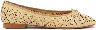Kazar Leren ballerinas met een fijn uitgesneden ontwerp - Dames - Ballerinas - Beige - 36 EU - Leer - Schoenen