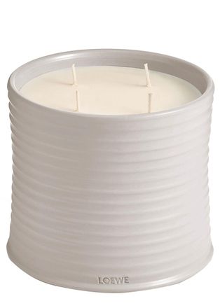Loewe Oregano Candle - Large 2120g, Candle, Mid-intensity Fragrance, Aromatic Perfume of a Mediterranean Herb Garden, Woody and Amber Notes, Large
