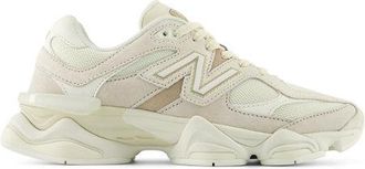 New Balance Unisex 9060 en Beige/Gris, Gamuza/Malla, Talla 37.5