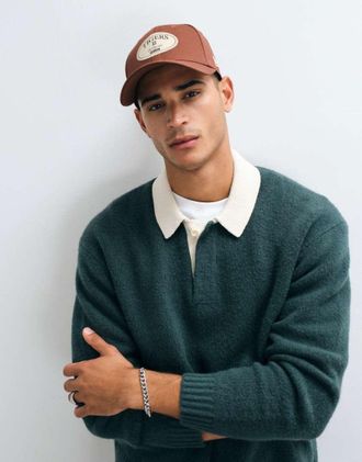 Abercrombie & Fitch maglione polo lavorato a maglia a maniche lunghe con bottoni e colletto a contrasto in verde scuro