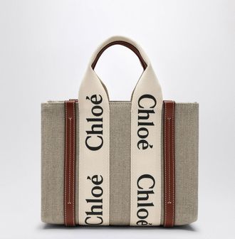 Chlo&eacute; Woody Kleine Tasche aus beigem Canvas