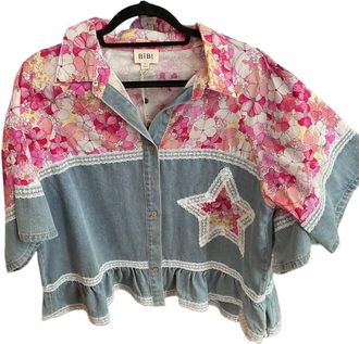 Bibi Womens Denim Floral Button Up Crop Top In Pink Multi