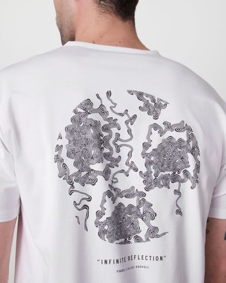 VERSACE オルオハロコフリントクルネックTシャツ 【関税込】 VERSACE(ヴェルサーチ) 24SS 90S ヴィンテージ ロゴ 刺繍 T