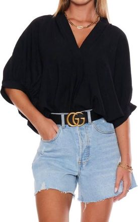Pinch Design V-Neck Tunic Top In Black