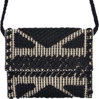 Guadalupe Design Arrecife Clutch In Black