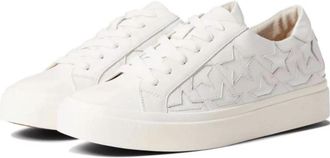 Vaneli Womens Yolen Sneaker In White/star