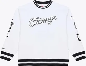 Mitchell & Ness Mens Mitchell & Ness White Chicago Bulls Hardwood Classics Arctic Fleece Sweatshirt at Nordstrom, Size X-Large