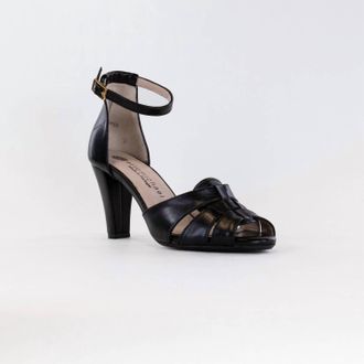 Eric Michael Womens Cordero Sandal In Black