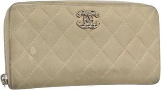 Chanel Pre-owned Wallets, female, Beige, Size: ONE SIZE Pre-owned Vintage Long Wallet