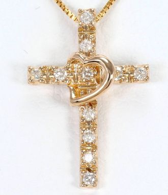 C&A Unbranded (18K) Necklace (Pre-Owned)