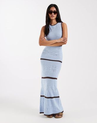 New Look Vestito corto traforato blu con cuciture floreali