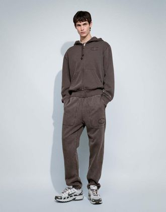 Champion Champion jogger con polsini elasticizzati in khaki-Verde