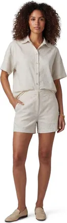Lords of Harlech Paisley Explosion Womens Tailored Short in Paisley Explosion Ivory at Nordstrom, Size 12