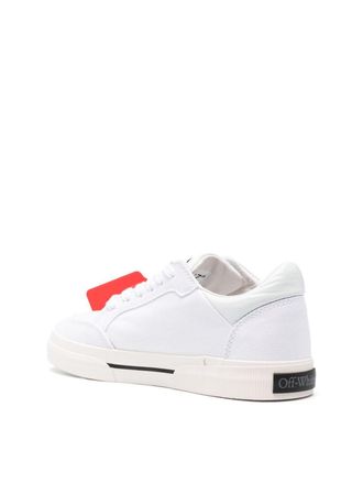 Off-white Sneaker - White