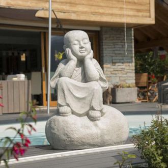 Wanda Collection Wanda Collection - Estatua Monje Shaol&iacute;&shy;n Pensativo Gris Claro 80 Cm