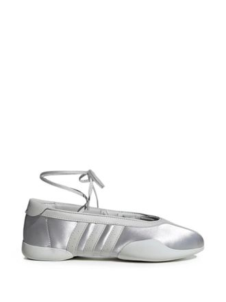adidas Originals Taekwondo Mei Balle