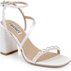 Badgley Mischka Jordyn Ankle Strap Sandal in White Satin at Nordstrom Rack, Size 11