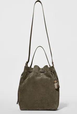 Alo Balance Bucket Bag in Olive Tree Suede Green, Size: Regular