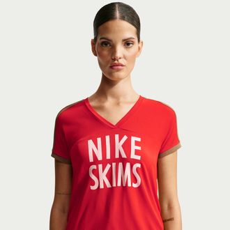 Nike Womens SKIMS Stretch Knit V-Neck Short-Sleeve Top in Red | IW4202-614