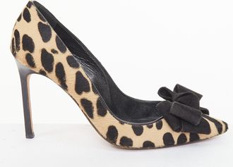 Manolo Blahnik Brown Calf Hair Leopard Print Pumps