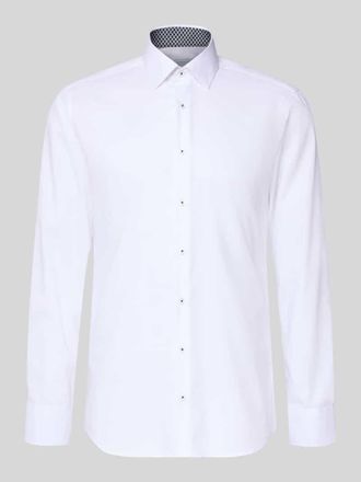 Eterna Slim Fit Business-Hemd mit Kentkragen in Weiss, Gr&ouml;&szlig;e 43
