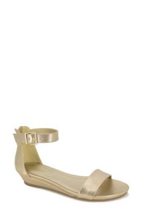 Kenneth Cole Reaction Great Viber Ankle Strap Sandal in Soft Gold at Nordstrom Rack, Size 5.5