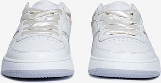 Givenchy Niedrige Schn&uuml;rsneakers aus Glatt- und Wildleder 4G