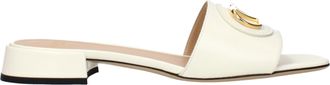Valentino Garavani Sandalen und Clogs Damen Beige/Elfenbein Leder