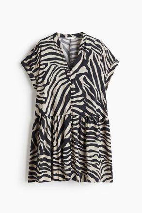 H&M Tunikakleid aus Crinklestoff - Cremefarben/Zebraprint