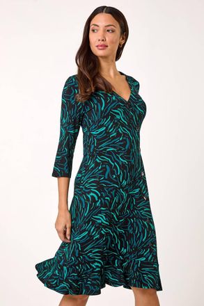 Roman Wave Print Side Button Stretch Dress