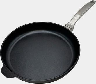Swiss Diamond CHD Nonstick Fry Pan, 11-Inch in Black at Nordstrom