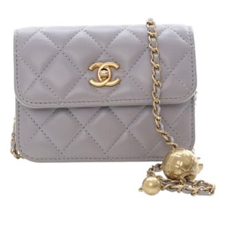 Chanel Pre-owned Womens Mini Quilted Lambskin Pearl Crush Clutch With Chain - Silver Leather - One Size