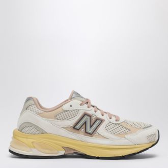 New Balance 2010 sneaker in Linen/Desert Clay