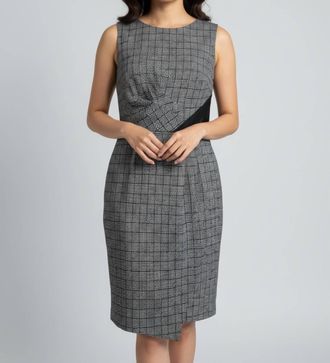 Nue By Shani Built In Shapewear Houndstooth Pencil Dress In Black