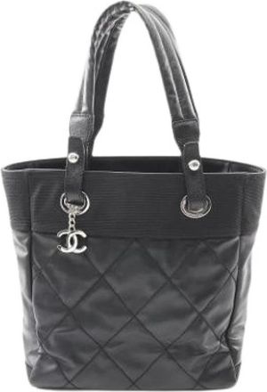 Chanel Pre-owned Shoulder Bags, female, Black, Size: ONE SIZE Pre-owned Vintage Shoulder Bag