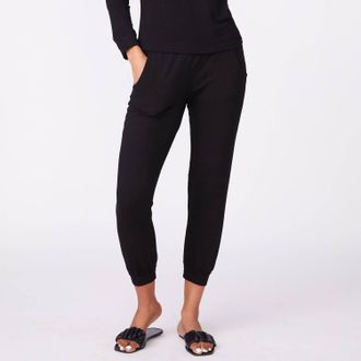 Monrow Supersoft Jogger In Black