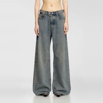 Diesel Relaxed Jeans Low Waist 1996 D-Sire, Medium blue, Button fly