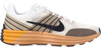 Nike Lunar Roam Sneakers