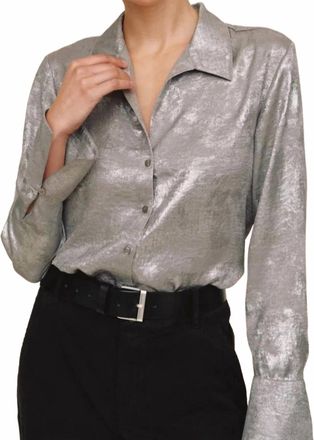 Bella Dahl Flowy Wide Collared Button Down Shirt In Silver Distressed Foil