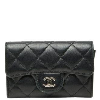 Chanel Pre-owned Wallets, female, Black, Size: ONE SIZE Pre-owned Matelasse Lambskin Card Case