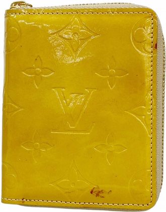 Louis Vuitton Beige Wallet (Bi-Fold) (Pre-Owned)