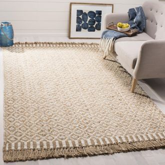 Safavieh Natural Fiber Hand Made Area rug, Natural / Ivory Bohemian Style Non-Shedding