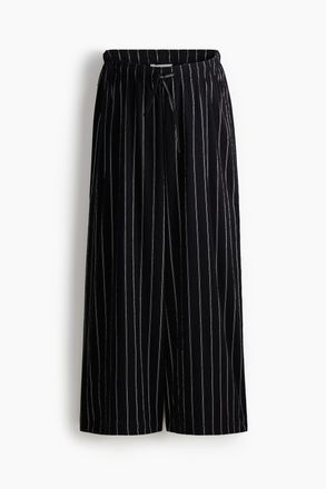 H&M MAMA Gecrinkelte Hose - Schwarz