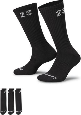 Nike Jordan Essentials Crew Socks (3 Pairs) in Black | DA5718-010