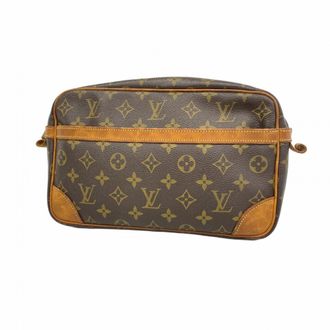 Louis Vuitton Brown Clutch Bag (Pre-Owned)